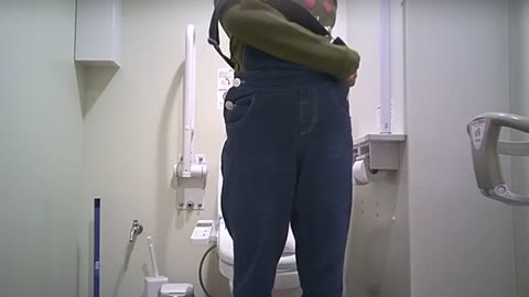         新作品！$限定ト○レ
    