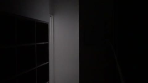         競泳水着・着替え
    