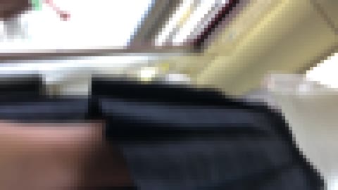         神すぎワロタ！！最高傑作なJ○パンチラ ！！
    