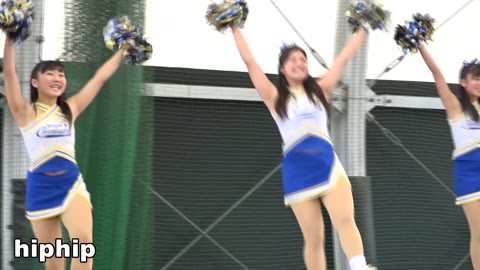         神光臨！アンスコ丸出しでカメコ達の前で演技するピチピチチアガール達
    