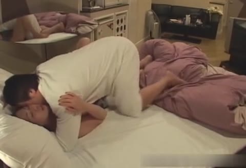         無修正　歌舞伎町 ラブホテル盗み撮り 2
    