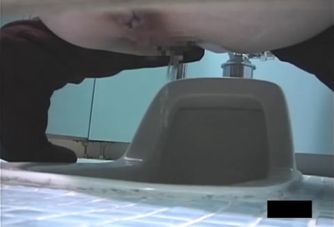         無修正　女子●浸入手取り盗撮
    