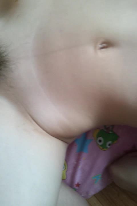         新婚夫婦の動画配信
    