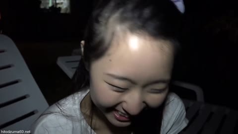         海岸でロリフェラ
    