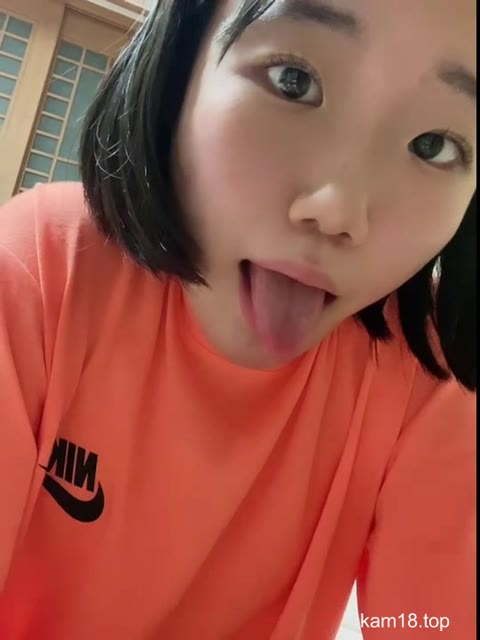         ベストスレーブガールイケメン (セックスを収めた動画)
    