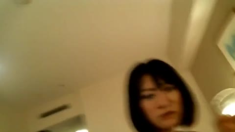         有名配信者 リスナー達に触られまくる
    