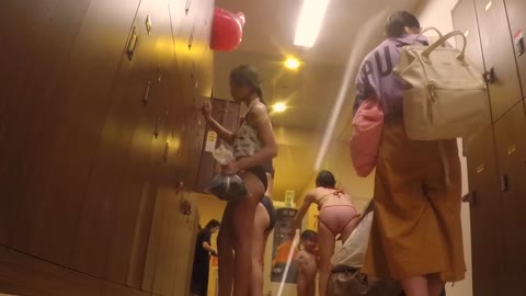         【実録、更衣室○撮　vol.19】～エース＆シー級姉妹とエース級姉妹編～
    