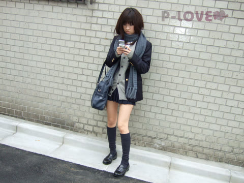         モデルクラスに可愛い★美脚とよく見えるパンツを堪能＆着替え
    