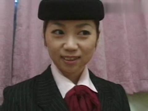         現役スチュワーデス 相沢樹里 全●本空輸勤務 28才 相沢樹里
    