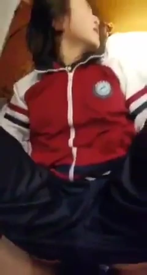         学生カップル ホテルデート
    