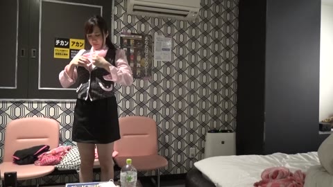         下着撮影167★ロケット乳の打ち上げ成功★ホリエモンも感涙？iカップ★美女★下着★隠し撮り
    