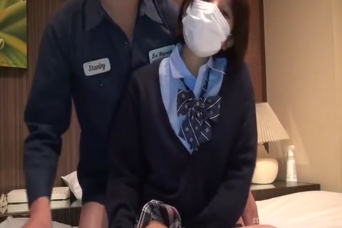         無修正　女子●生ハメライブ配信
    