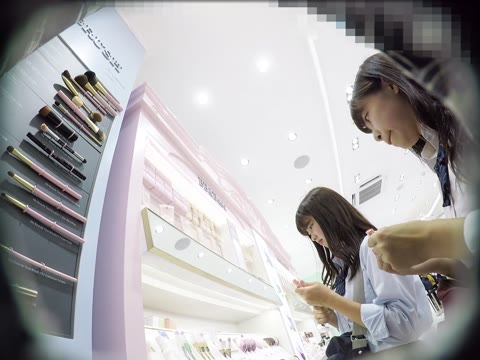         重ねから溢れる生P、カワイイJKちゃんたちが隠してるつもりの生尻。
    