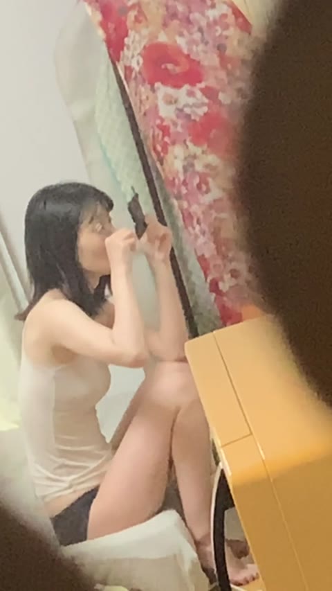         《期間限定》美女の私生活
    