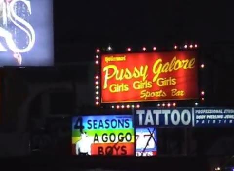         タイ。アメリカから来たセックス旅行者が売春婦二人とホテルで３ｐハメ撮り
    