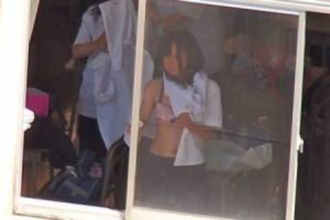         色気むんむん☆生ハメしたい♪カワイイ制服J系のリアルな日常☆動画像
    