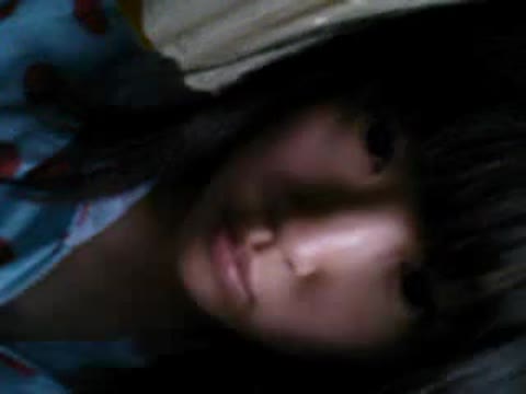         パパが寝てる隣で脱いじゃうC
    