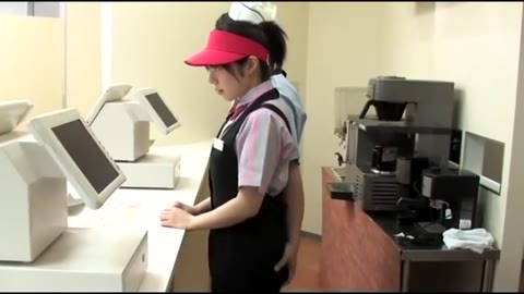         飲食店アルバイトの闇
    