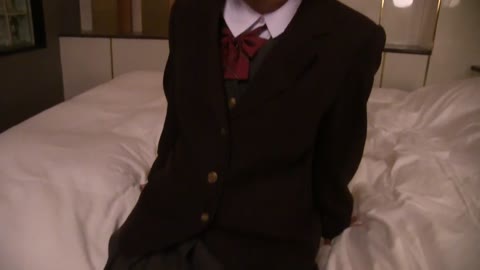         未経験☆幼顔の制服ｃ学生を騙してホテルでむりやりっ！！etc4本
    