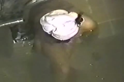         新春温泉旅館天井覗きパイパンSＣＫ
    