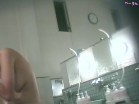         【めっちゃかわいい】【美乳】ちょっとお姉さんのお風呂情事 07
    