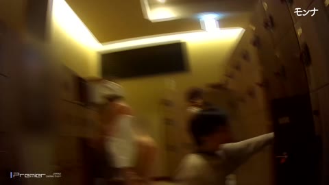         ムチムチすべすべ肌のお姉さんの裸に思わずため息【モンナさんの脱衣所潜入　第26弾】
    