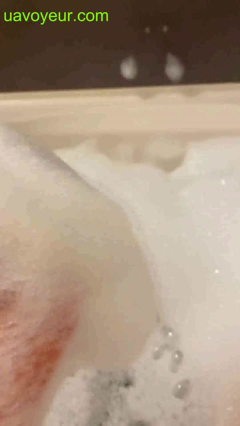         お泊り会で仲良くお風呂
    