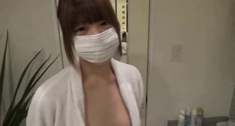         発育とじょーの綺麗なカラダに生チン挿入→最後は中出し
    