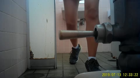         レベル１と３．生えかけの民家お風呂. ほかトイレ６作品
    