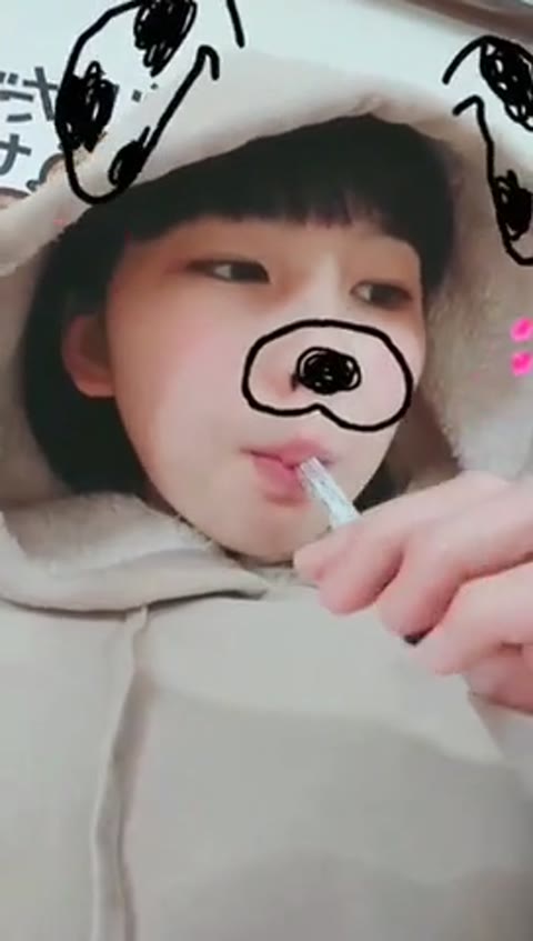         ライブチャット　ペンオナ♡
    