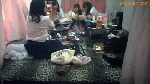         [フルHD]摘発された見学クラブ
    