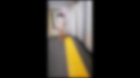         巨乳を後ろから胸揉み
    