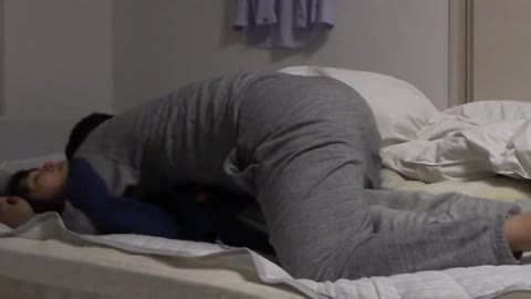         旦那とはご無沙汰で欲求不満な美人妻を誘いリアルな個人撮影、2本
    