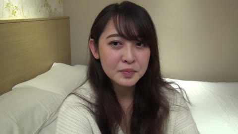         すべすべお肌の美形女子〇生のびちょ濡れマン個にたっぷり中出し！
    