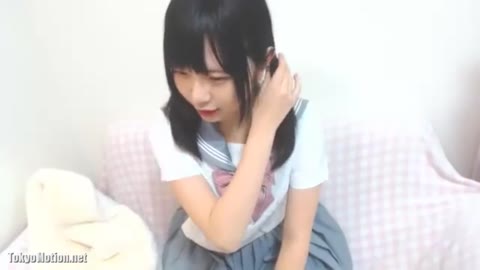         ♡こんな美少女が!!【261】ライブチャット (セーラー服ろり少女の可愛い発育途上ちっぱいオナニー)
    