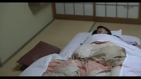         とあるモニターと称して美女たちを眠らせヤリまくるキケン映像☆2作品
    