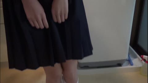         よーちたいけいで黒髪ツインテな１０代娘とサポ援せっくすｘ２作品
    