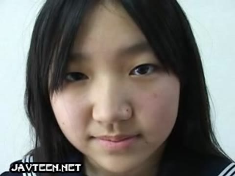         きゅうりとバナナが大好きな１x才少女のイメージ映像
    