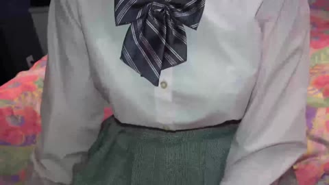         モ無 個撮 清楚で巨乳な夏服天使級が生はめ中出し
    