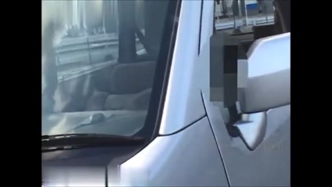         2本 No’ 2 1.カーセックス、無修正。官能リアル。2.特典【無修正】中出し 短編1本
    