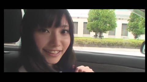         美女２人　フェラ合戦　Part２
    