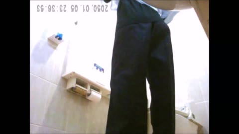         wc忍び込んでごめんなさいwc6
    