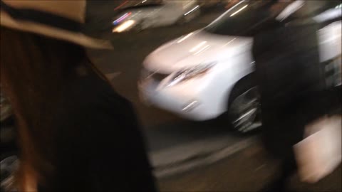         【ハプニング事故発生！！】スタイル抜群なかわい子ちゃんのＴバックがねじれて中の具材が飛び出ました。
    