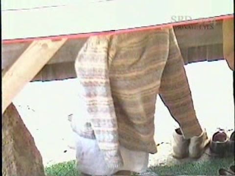         盗撮。潜入。露天風呂
    