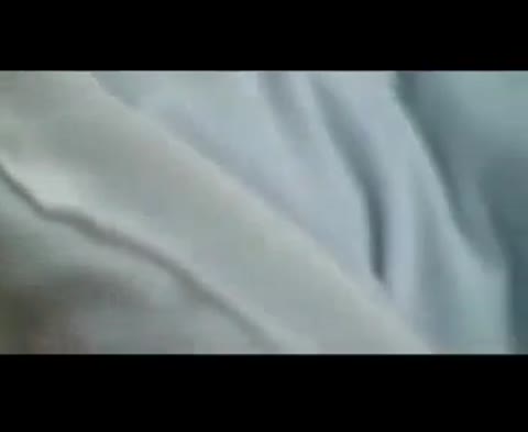         【個人撮影 流出】隣で彼氏が寝てるのに
    