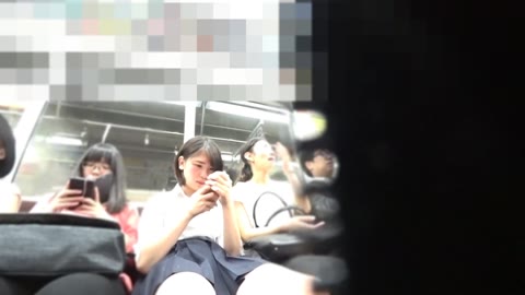         超絶可愛いJK様！！シコらせていただき感謝！！
    