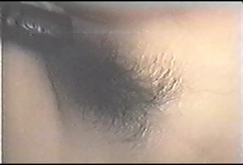         泥酔＆アナル。おもちゃにされた美女
    