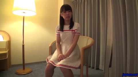         小学校の先生。童顔で美乳おっぱいK@rinちゃんとハメ撮り
    