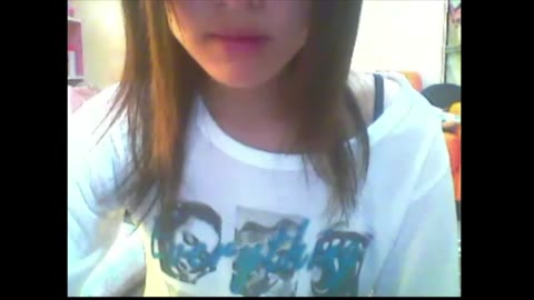         激レア。 かわいい女のオナニー。
    