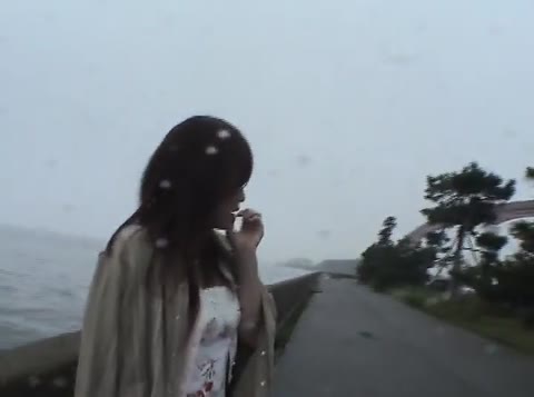         おっぱいが感じやすいＢ１００㎝の女の子２
    